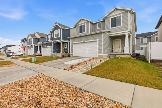 Building Photo - 522 N Scuttlebutt Ln