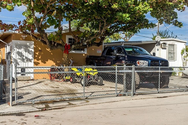 mobile home parks miami