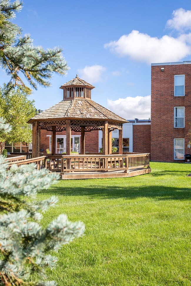 American House Senior Living Southfield Mi Park at Franklin Senior Living - 28301 Franklin Rd Southfield MI 48034