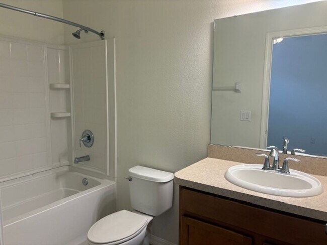 Building Photo - Water View 4/3 in Wyndham Lakes Estates near Lake Nona Medical City and O.I.A.