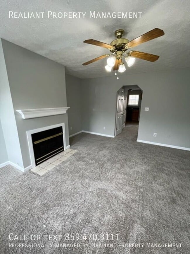 Building Photo - 3849 Sugar Creek Dr