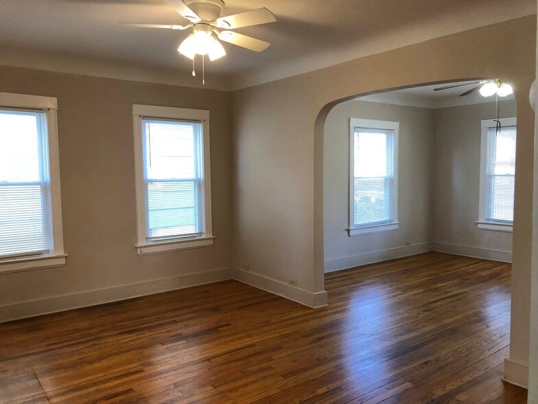 Building Photo - 48 Dennison Ave