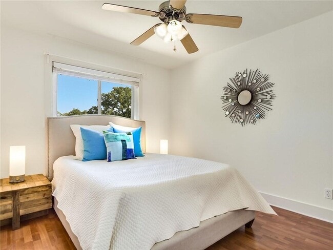 Building Photo - 3815 Guadalupe St