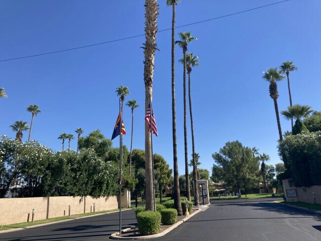 Building Photo - 11411 N 91st Ave