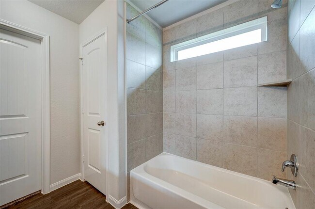 Building Photo - 3030 Orchid Ranch Dr
