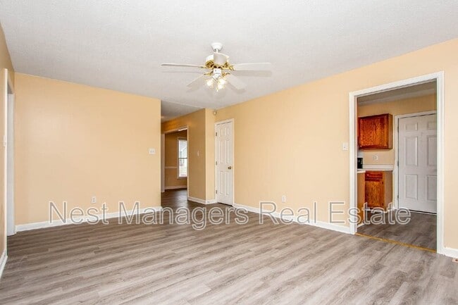 Building Photo - 3813 Constance Rd