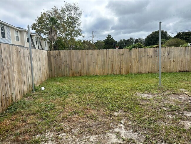 Building Photo - 59 Wedge Ct