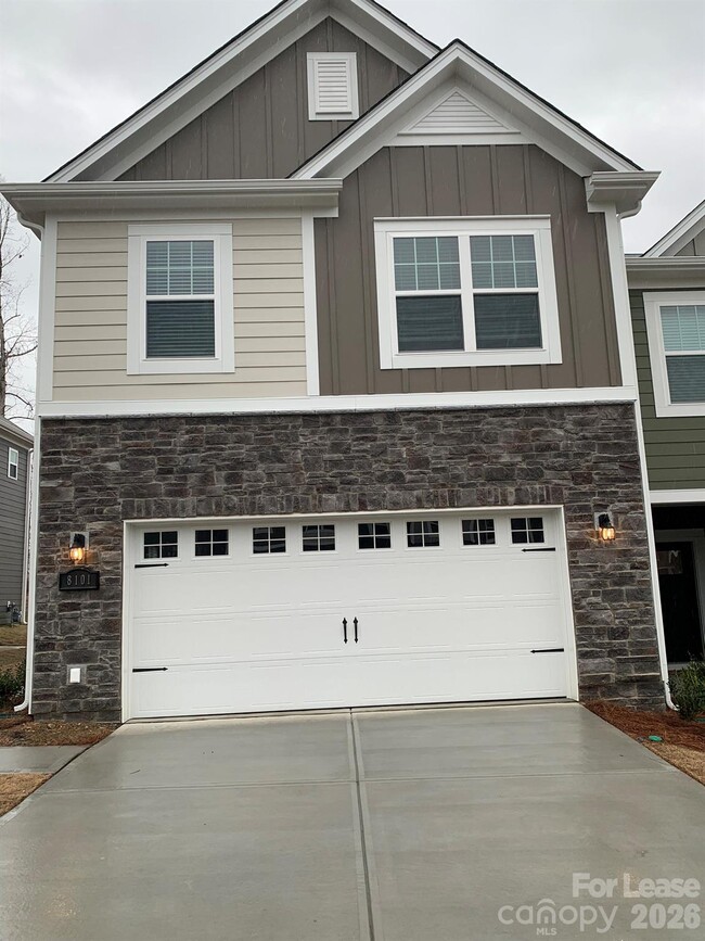 Building Photo - 8101 Ramsburg Dr