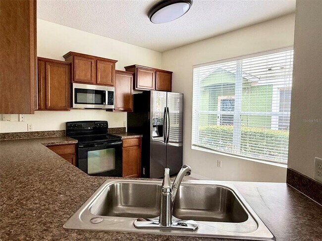 Building Photo - 1535 Broken Oak Dr
