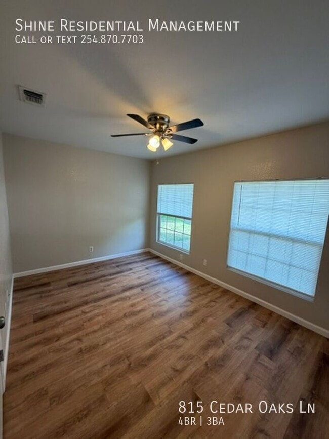 Building Photo - 815 Cedar Oaks Ln