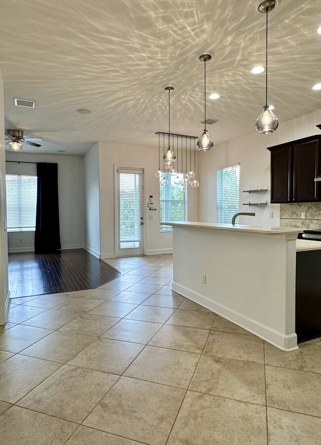 Building Photo - 6157 Castleton Hollow Rd