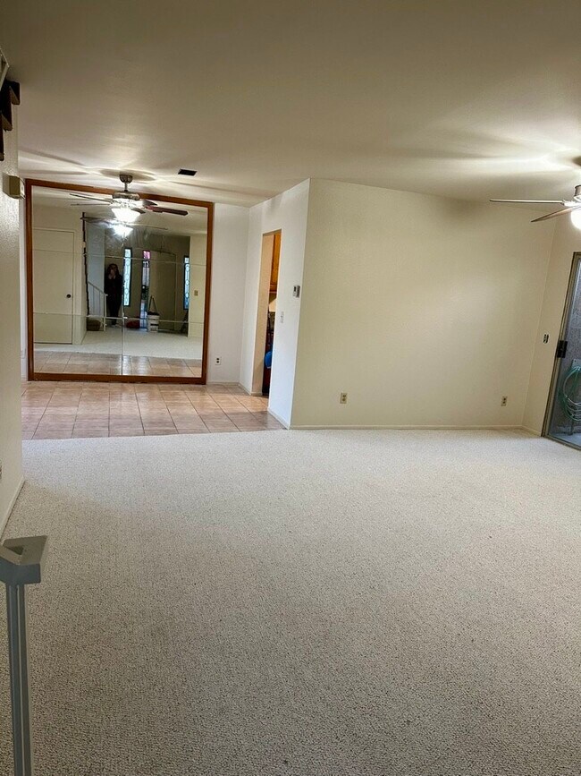 Building Photo - 1706 S Mountain Ave