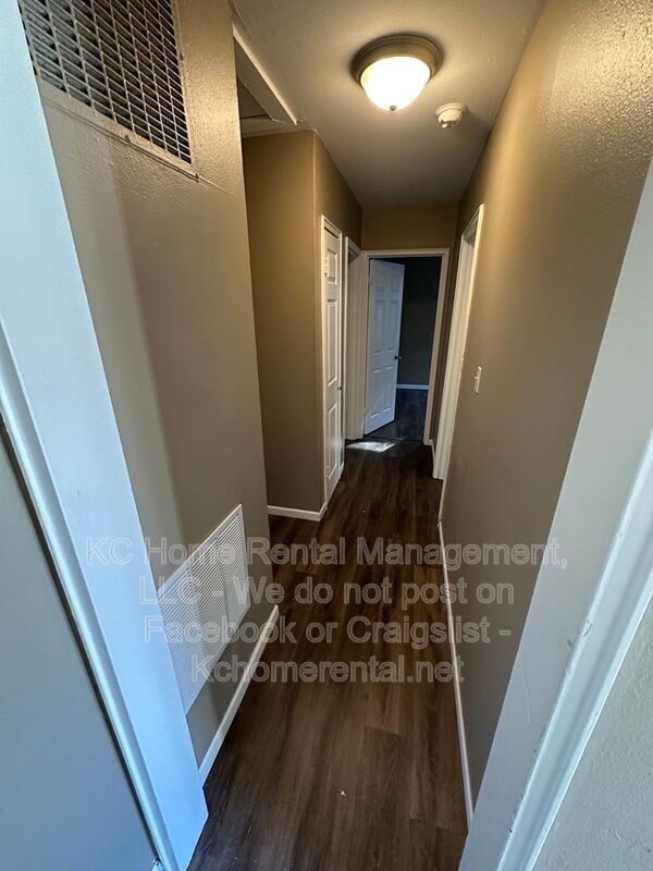 Building Photo - 5411 N Indiana Ave