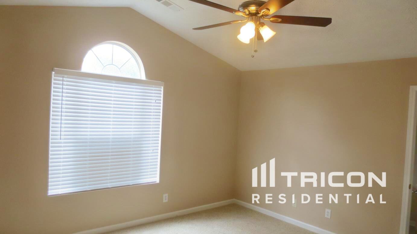 Building Photo - 7447 Edenberry Way