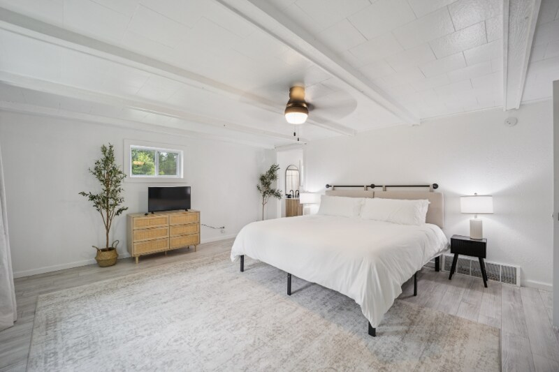 Building Photo - 1323 Whitehouse Trail