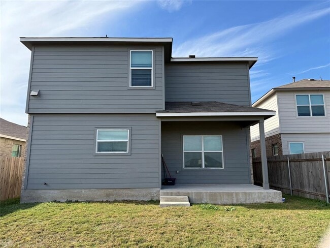 Building Photo - 404 Milliner Lp