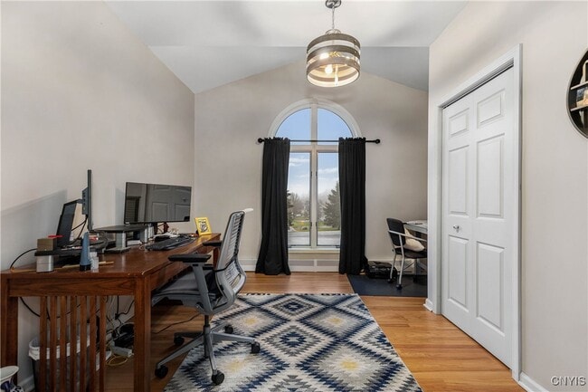 Building Photo - 4892 MacGregor Ln