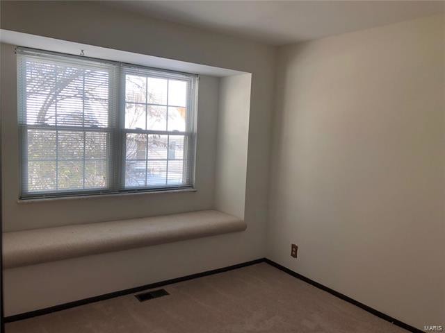 Building Photo - 25 Brookshire Dr