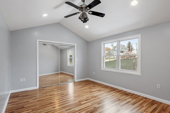 Building Photo - 4 Moran Ct