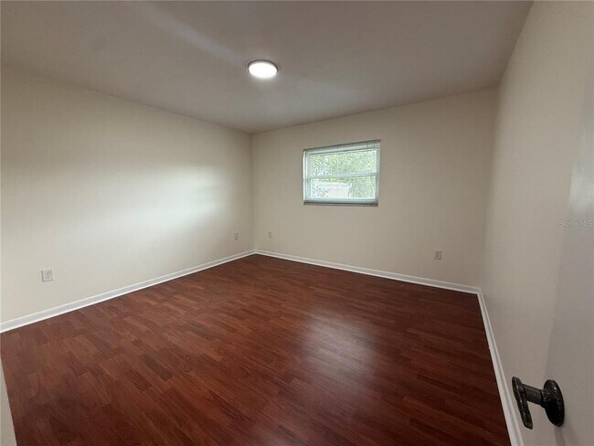 Building Photo - 6202 Brandon Cir