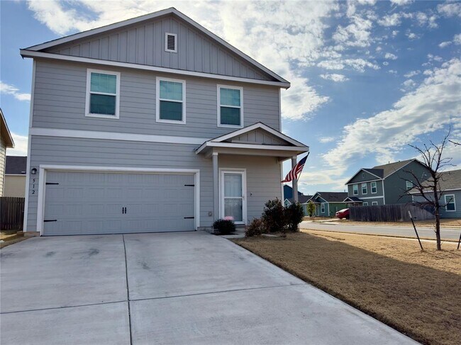 Building Photo - 512 Gabbro Gdns