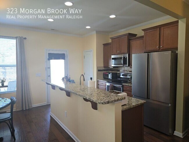 Building Photo - 323 Morgan Brook Way