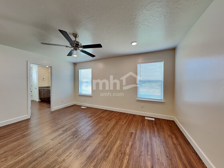 Building Photo - 825 S 825 W