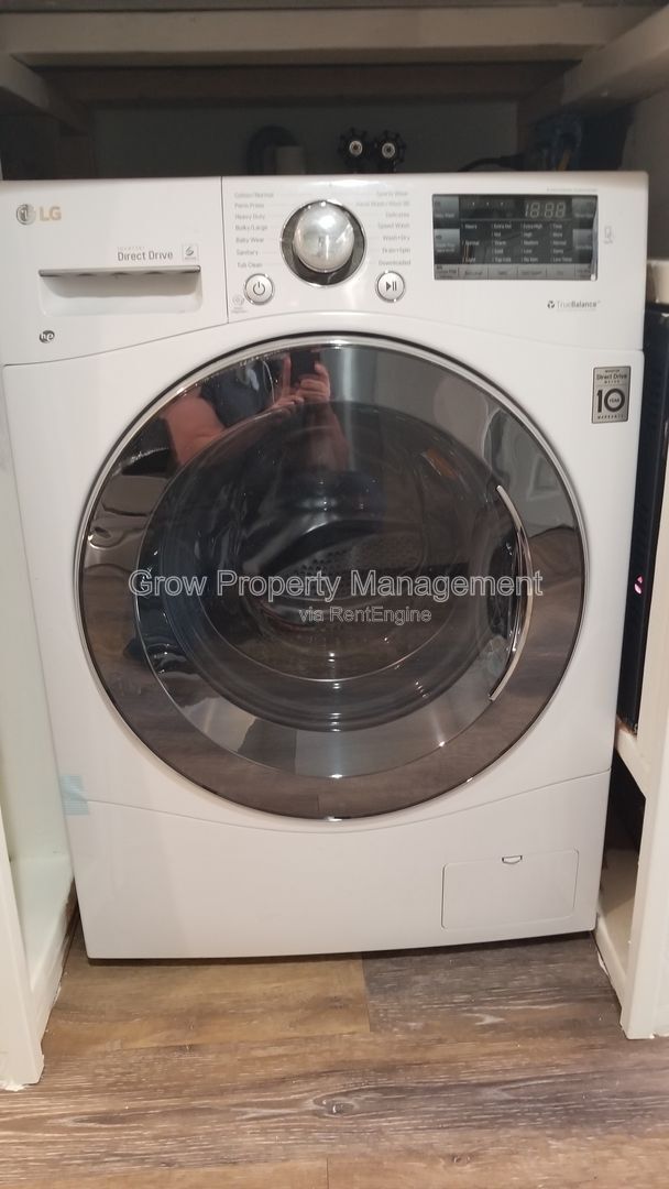 Building Photo - 2516 Cecil B. Moore Ave