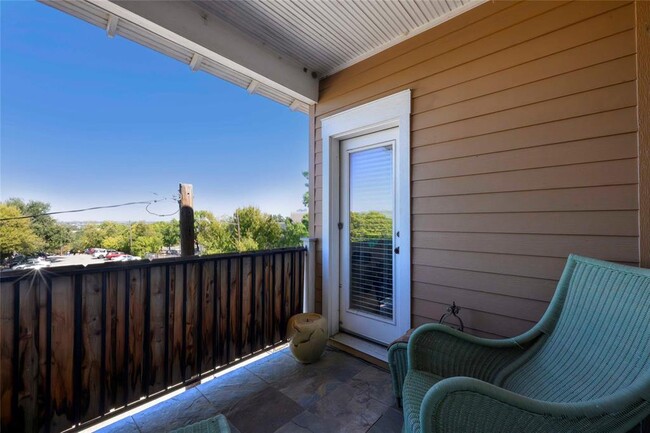 Building Photo - 2128 Sage Creek Loop