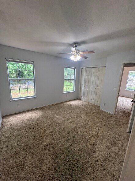 Building Photo - 2041 Wood Tree Ct