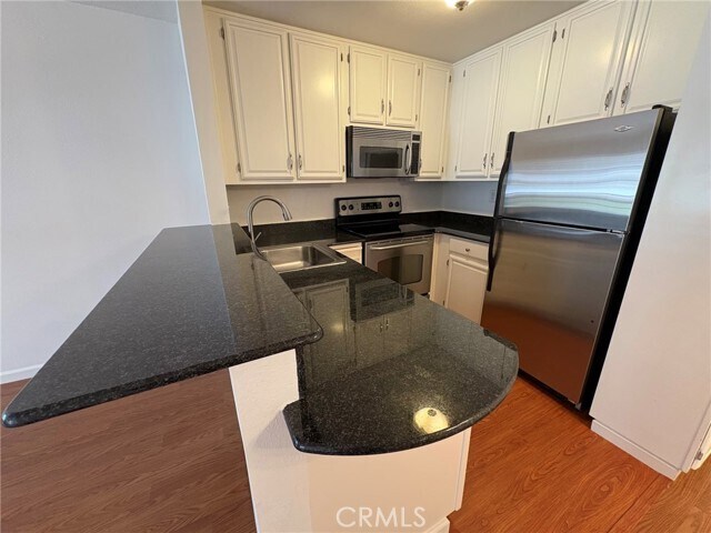 Building Photo - 735 El Camino Real