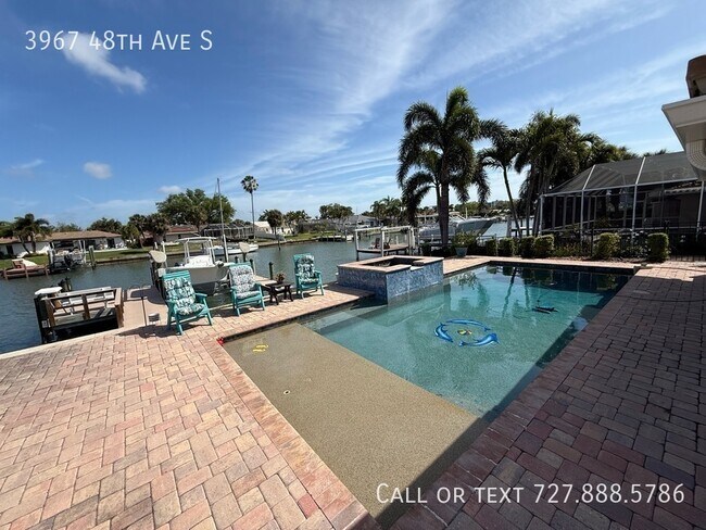 Building Photo - 3967 48th Ave S