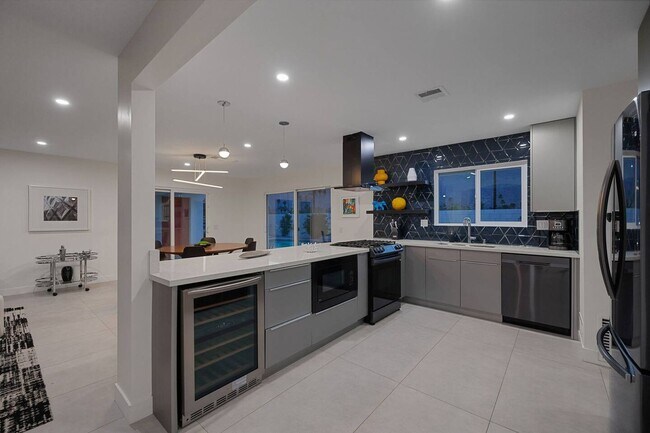Building Photo - Casa del Sol- Modern Paradise w/ Pool and ...