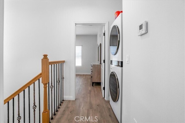 Building Photo - 89 N Grand Oaks Ave