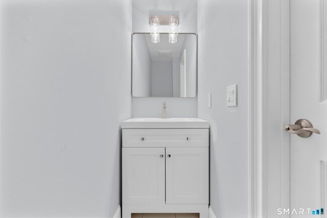 Building Photo - 133 Peddlers Dr