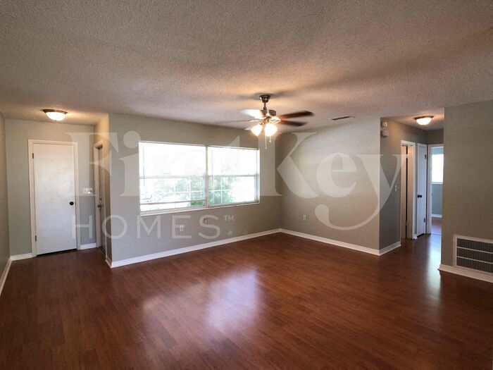Building Photo - 4108 36th St W