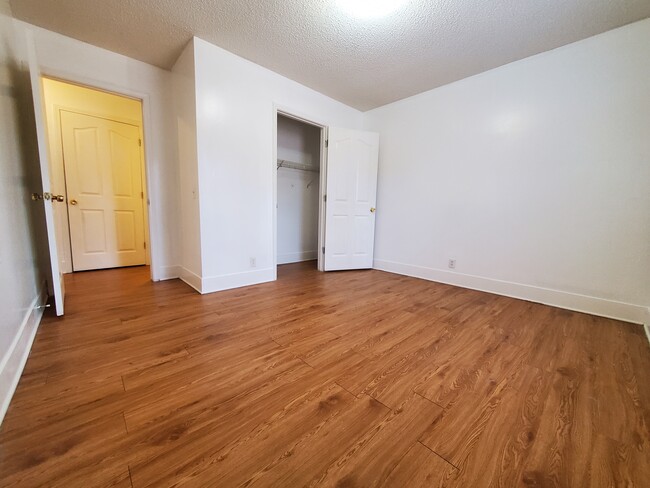 Building Photo - 1016 Jessamine Trail