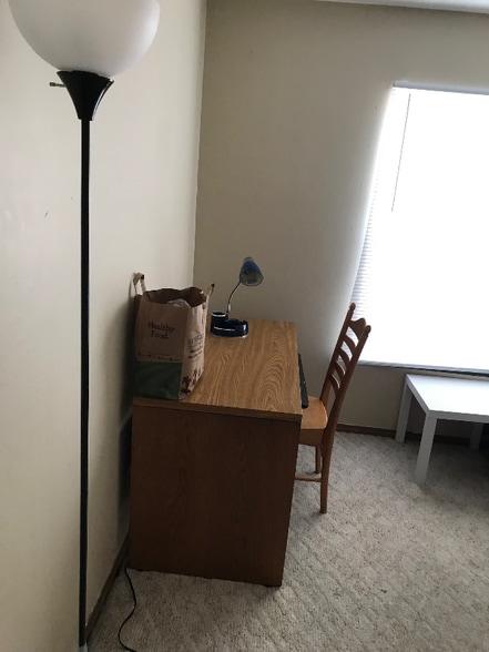 Building Photo - 320 Brown St St