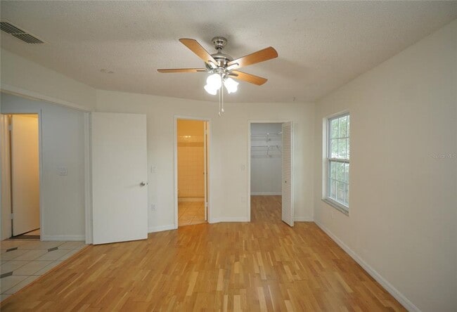 Building Photo - 7605 Glades Ct