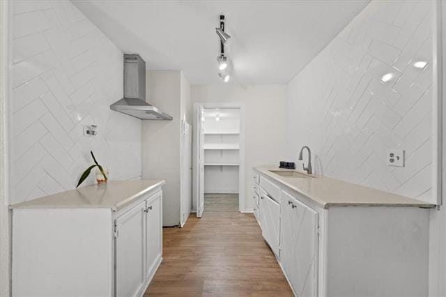 Building Photo - 709 S Munger Blvd