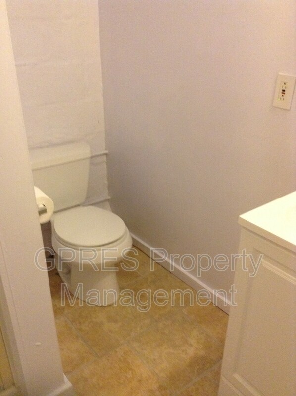 Building Photo - 1316 Wightman St