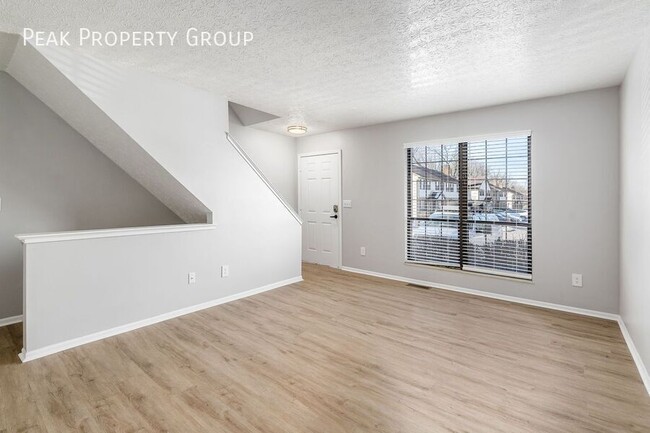 Building Photo - 134 Blakeford Dr