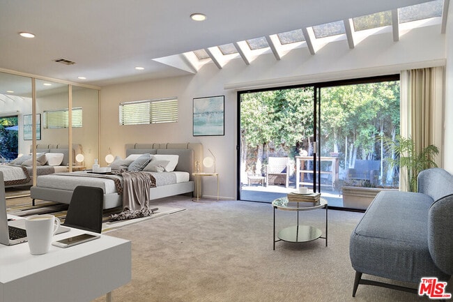 Building Photo - 1228 Peck Dr