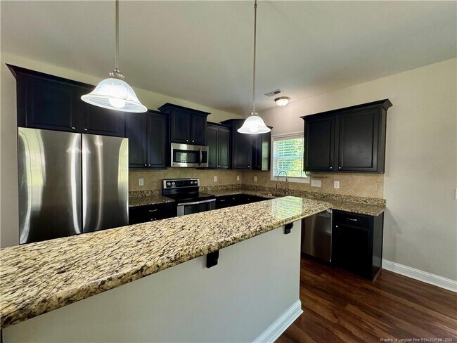 Building Photo - 112 Palmate Ct
