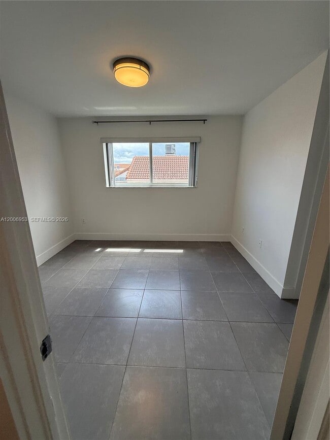 Building Photo - 14911 SW 80th St