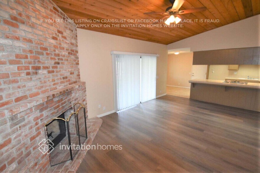 Building Photo - 1759 Vista Creek Dr