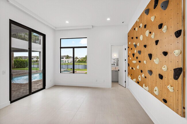 Building Photo - 17151 Brulee Breeze Wy