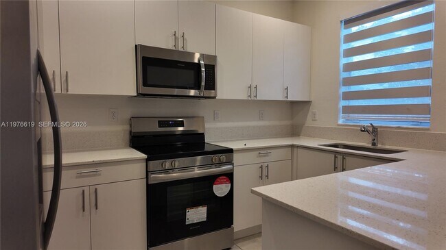 Building Photo - 16243 SW 292nd St