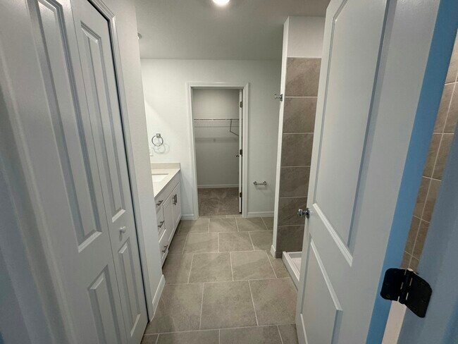 Building Photo - 11843 Cloverly Ln