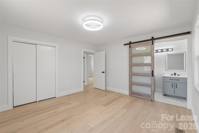 Building Photo - 1315 Vickie Ln